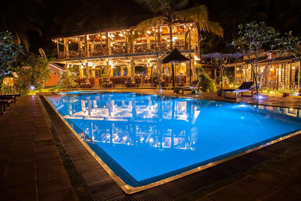 Villa Pinnawala Exterior photo